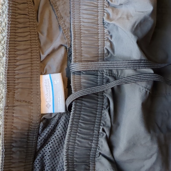 Colombia Sandy River Short - Gray M - Picture 2 of 3